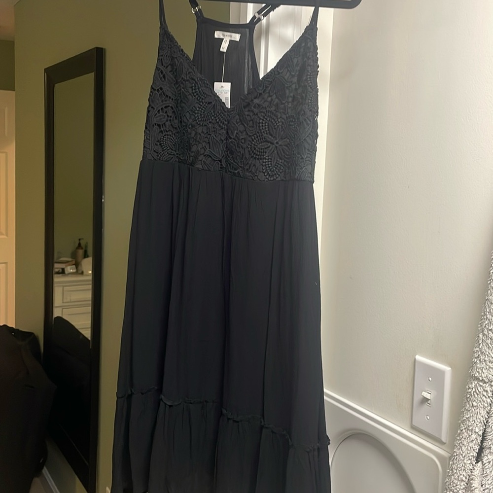 Women’s dresses